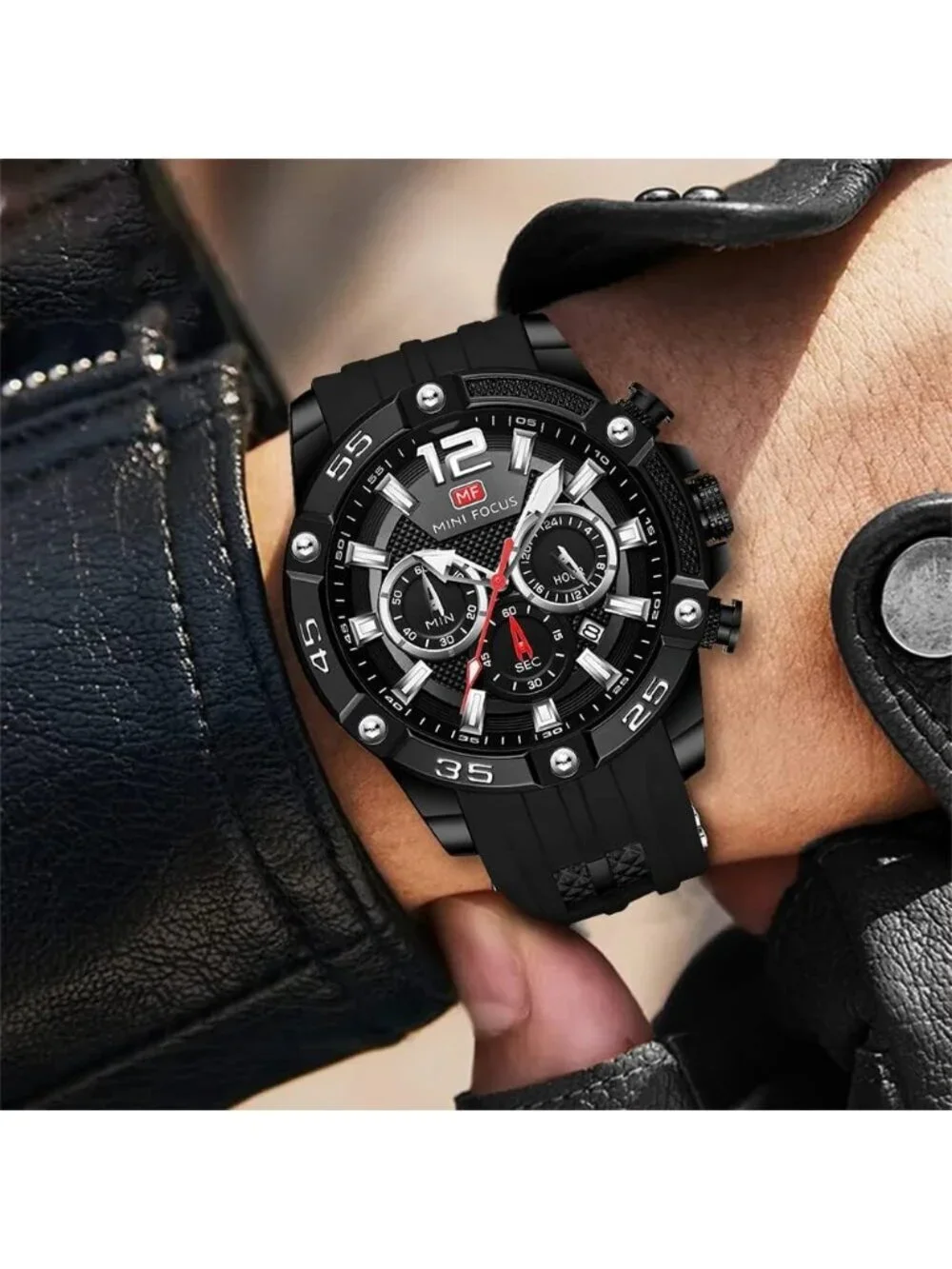 Men's Black Analog Quartz Waterproof Chronograph Classic Stylish Casual Watch